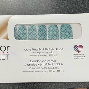 Color Street nail strips Mermaid Brigade